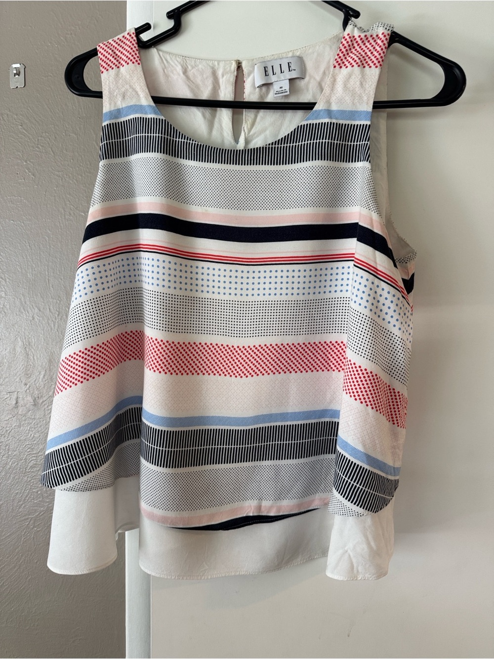 ELLE Striped Sleeveless Layered Flowy Tank Top - White, Navy & Red Stripes M